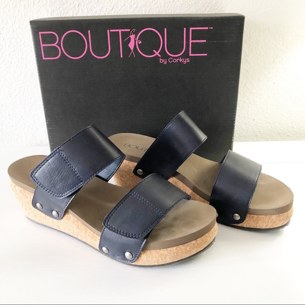 BOUTIQUE Navy slip-on sandals with cork heel